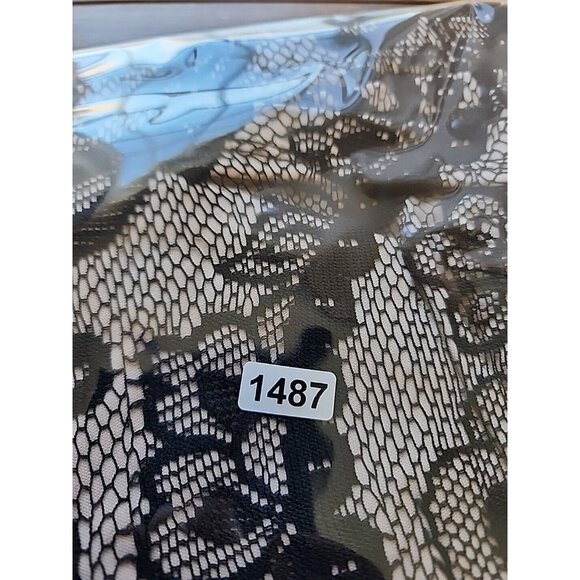 Liberty Love Top Size L black lace with beige underlay high neck cap sleeve y2k - Picture 8 of 8